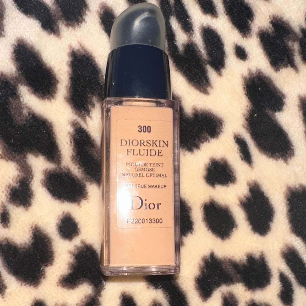 Dior Diorskin Fluide Foundation 300 Natural Beige Bottle